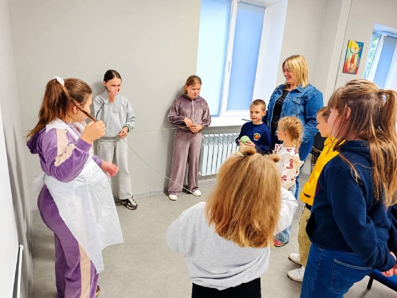 🔸Творчість і гра: як у Каневі діти майстрували летючих мишок